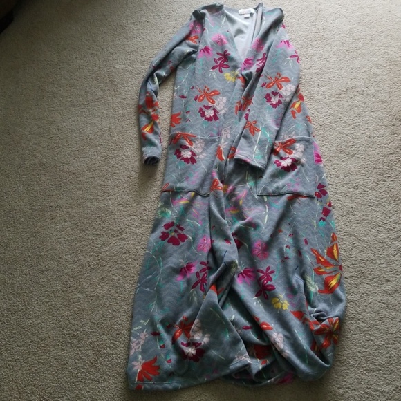 Lularoe sarah size sm nwot - Picture 2 of 3